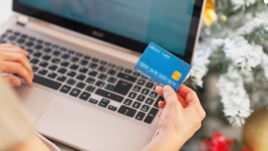 دبیت کارت و کردیت کارت